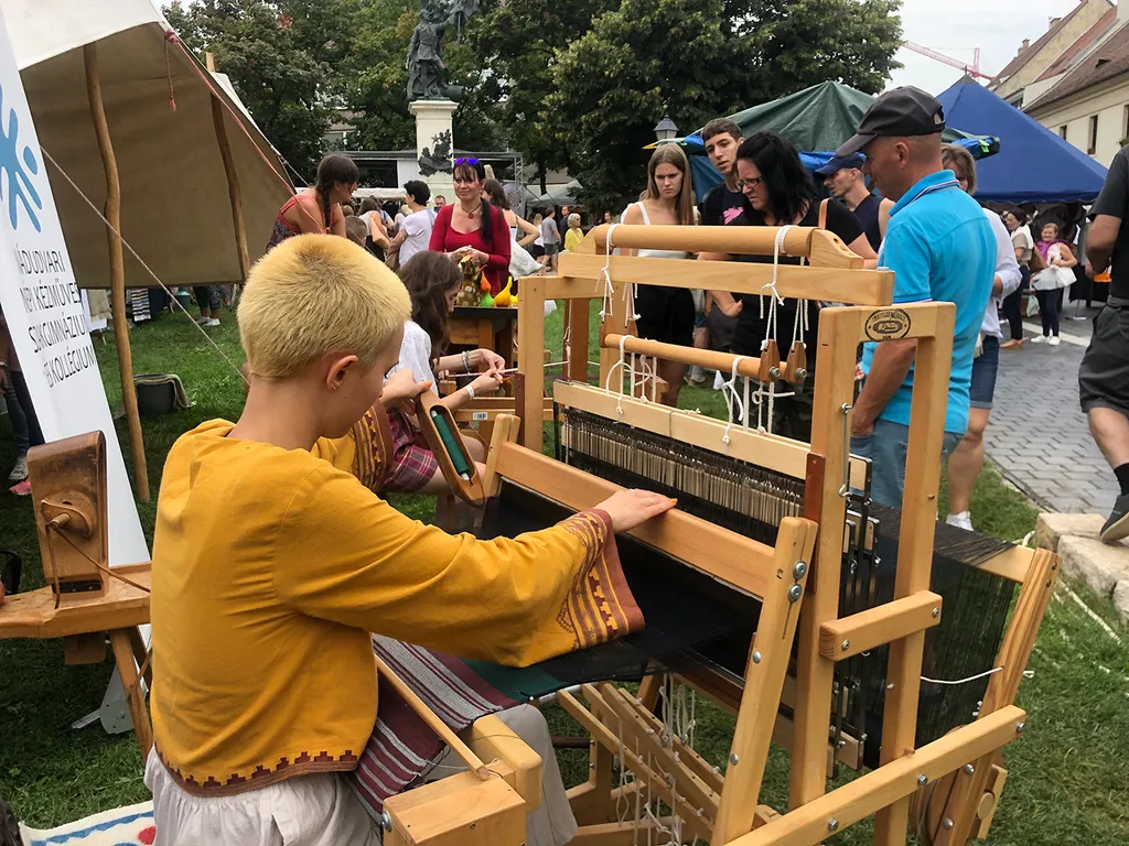 mesterségek ünnepe, ízek utcája