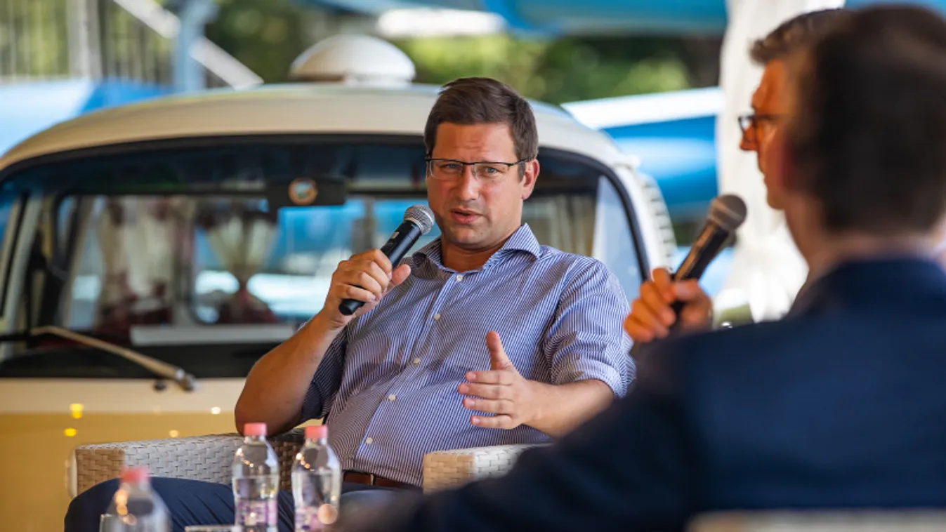 Tranzit '22: A szankciós politika emelte az egekbe az árakat