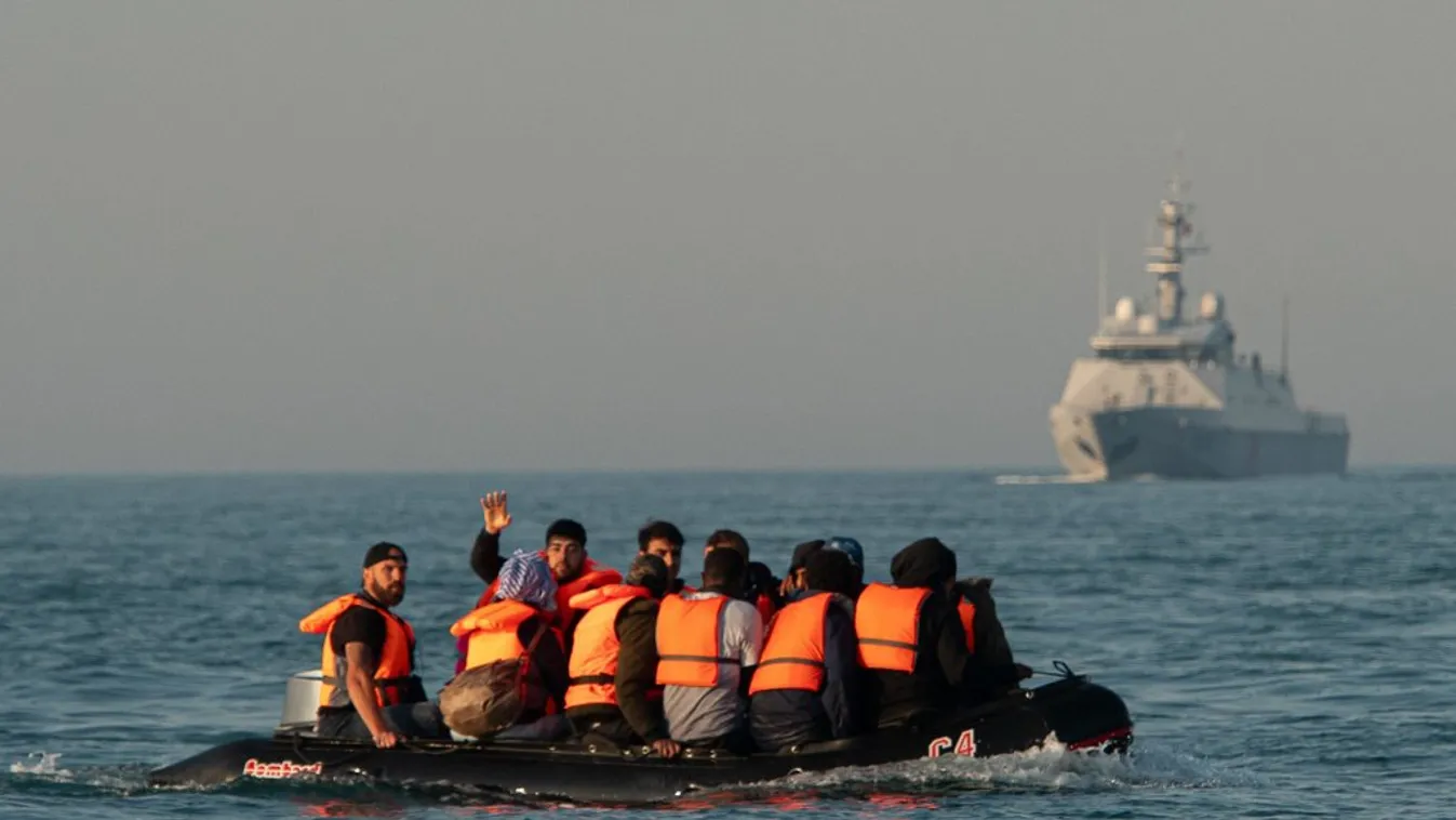 Csúcson a migránsforgalom a La Manche csatornán