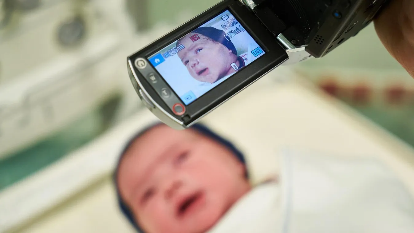 Gyermekpornográfia miatt jelentette fel a Google az apát