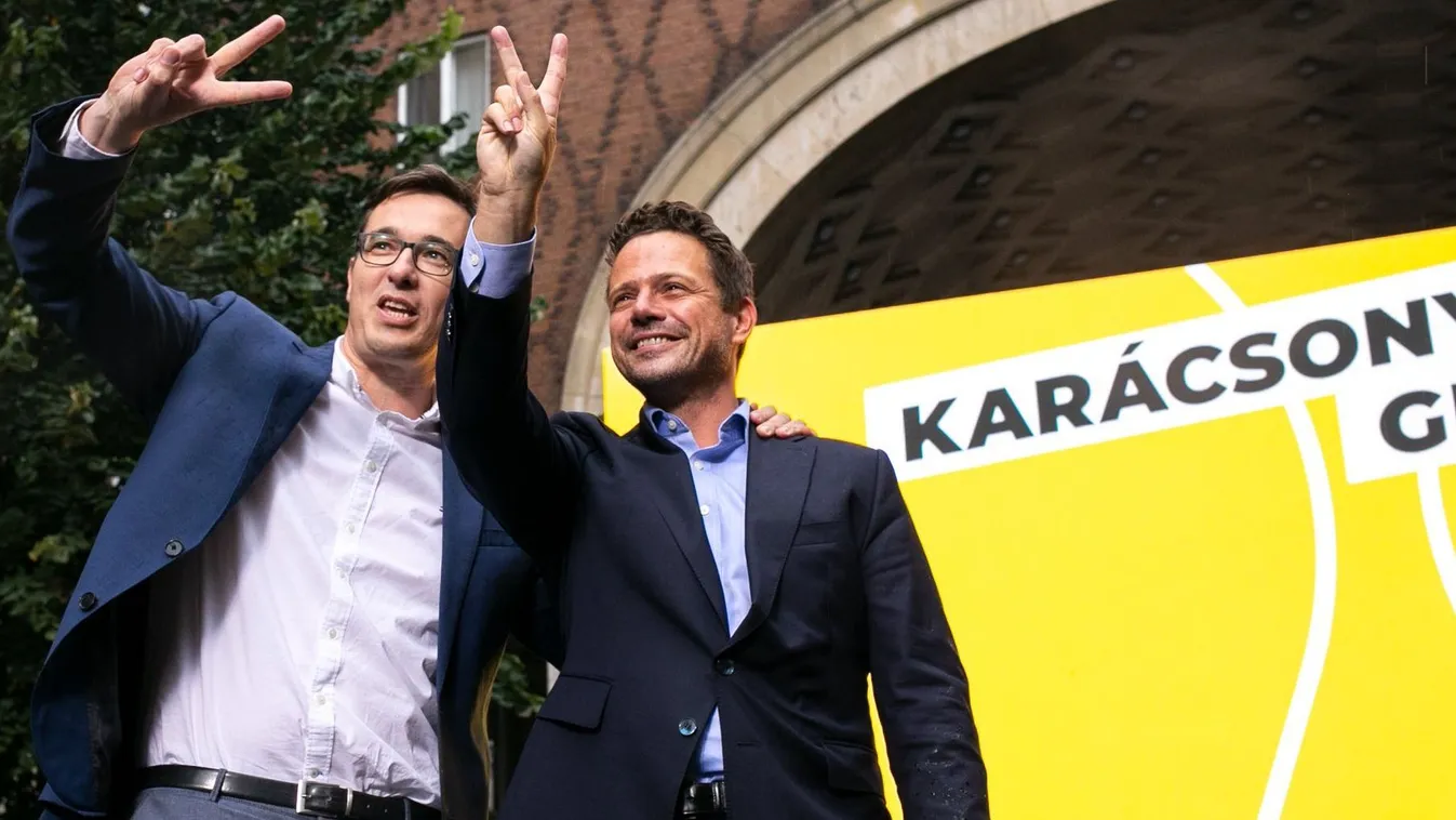 Varsó liberális polgármestere betiltaná a karácsonyi díszkivilágítást