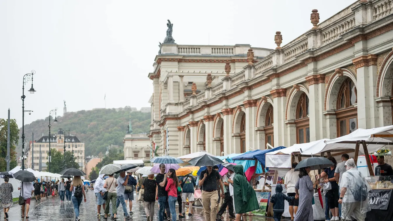 A Magyar Ízek Utcája rendezvénysorozatot az eső sem tántorítja el