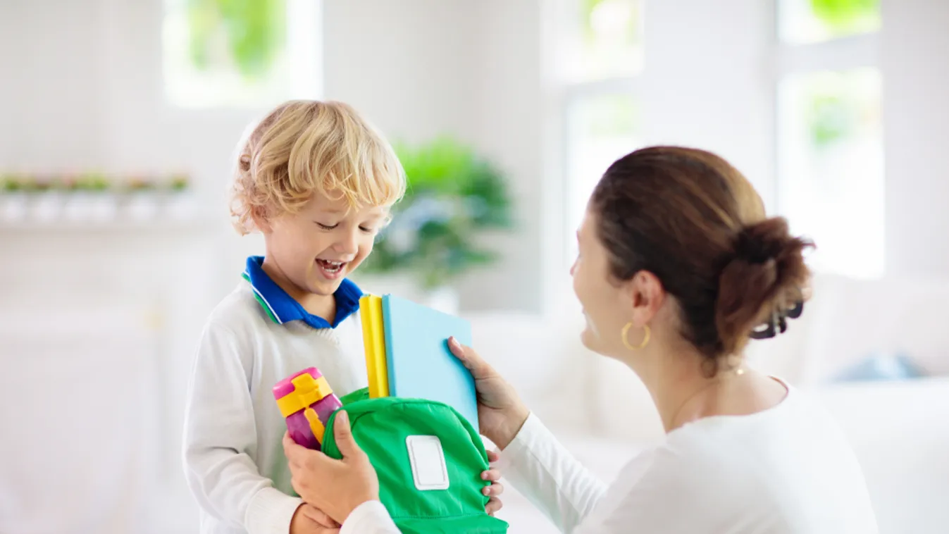 Ne tegyük tönkre a gyerek gerincét, így válasszunk iskolatáskát