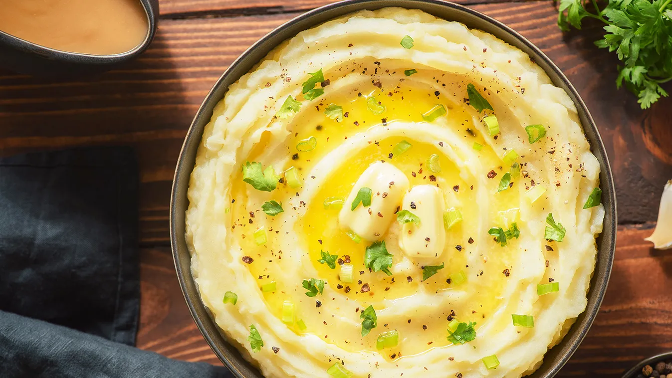 Ezt kell tenni tej helyett a krumplipürébe, krémes lesz