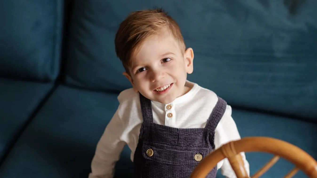 Elképesztő akaraterő: így lépcsőzik az SMA-s Zente – Videó