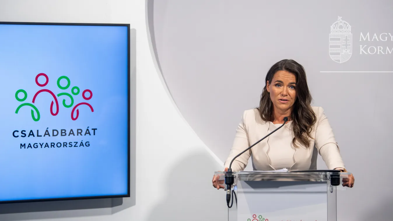 A többség elégedett Novák Katalin államfővel