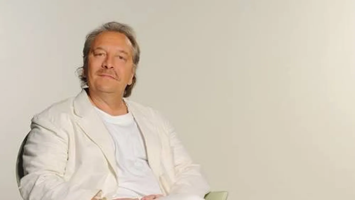 Nyolc éve hunyt el Bajor Imre, így néz ki most a Kicsihuszár sírja - Fotó