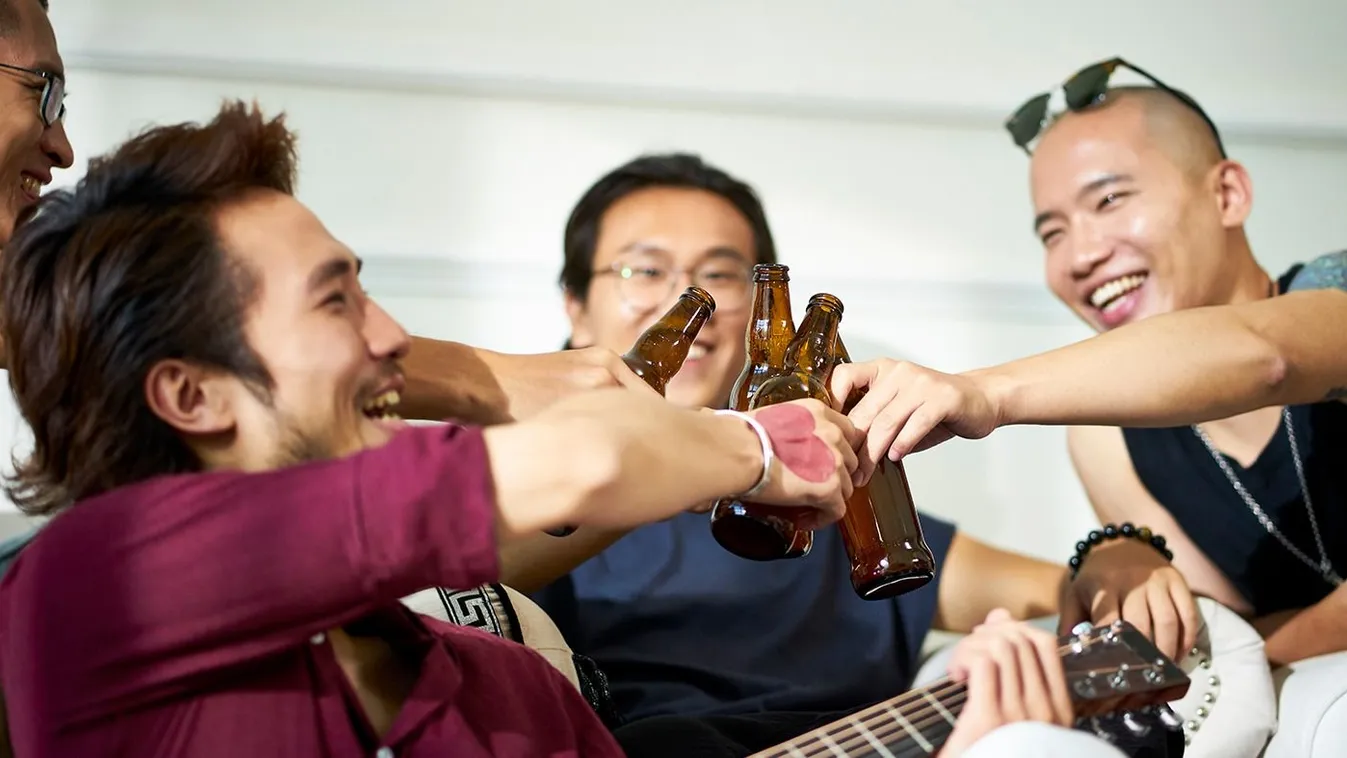 Igyál több alkoholt – erre biztatják a japán fiatalokat