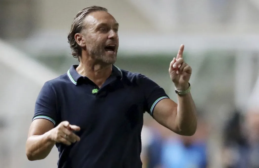 Thomas Doll 2,5 év szünet után ment dolgozni Indonéziába