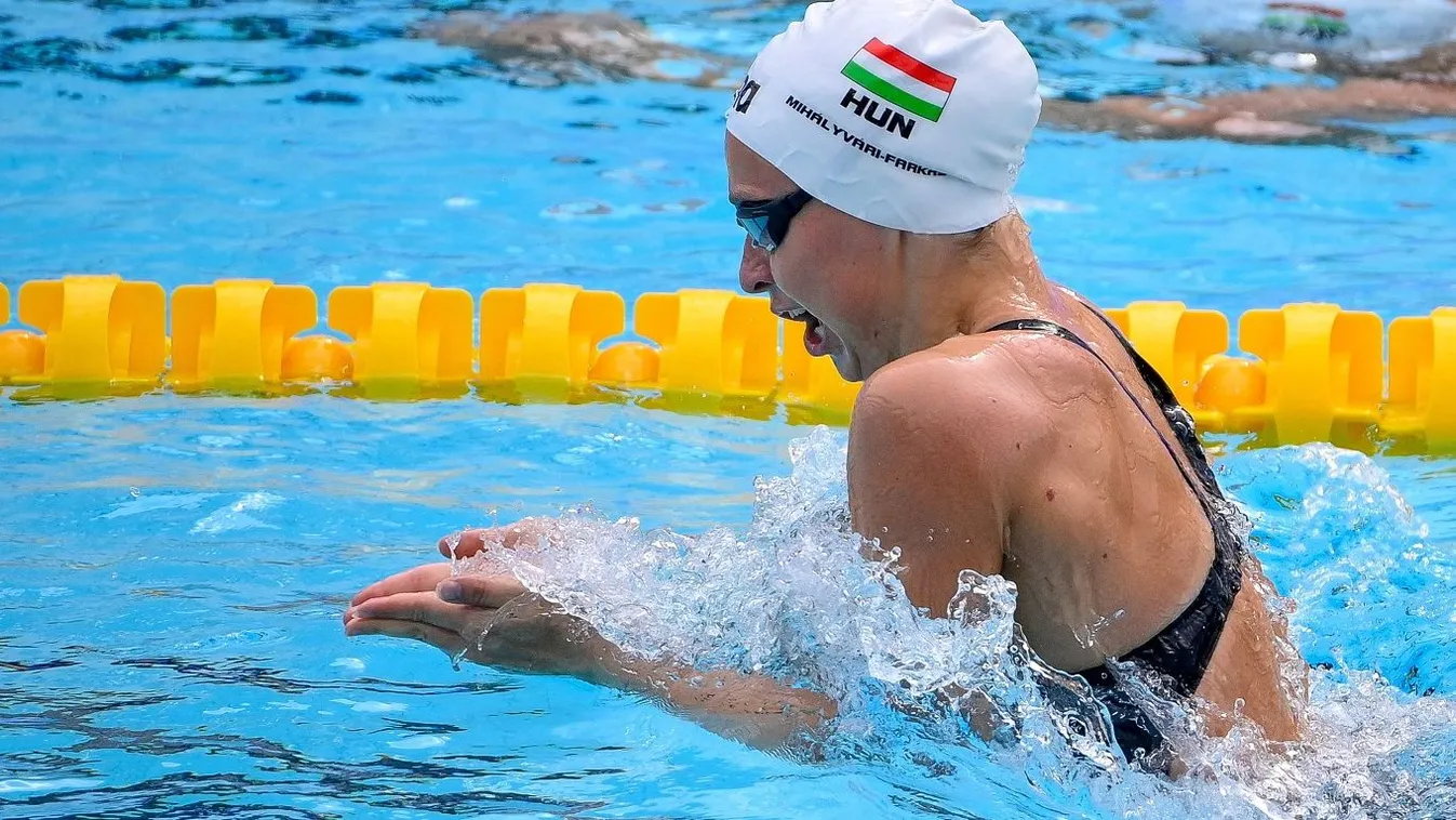 MIHÁLYVÁRI-FARKAS Viktória