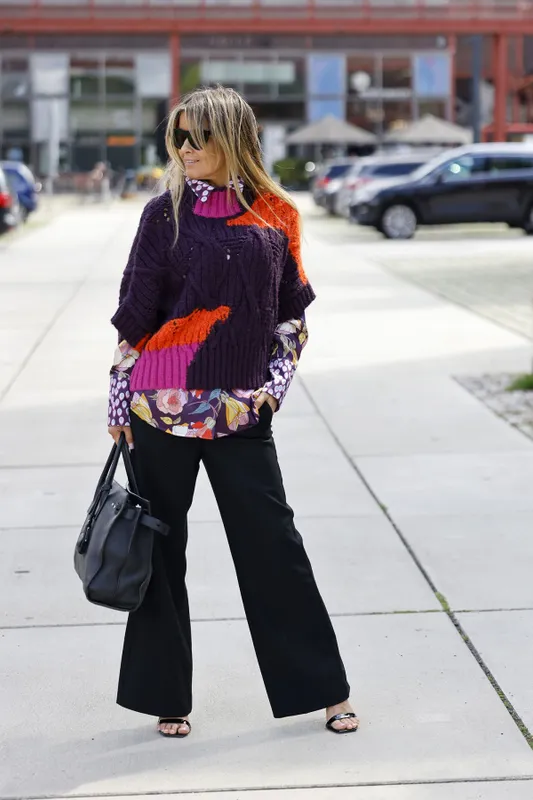 Street Style - Essen - July, 2022