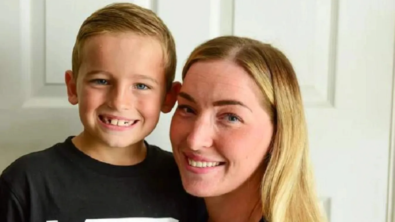  Egy 8 éves küzdött a lépcsőn lezuhant anya életéért