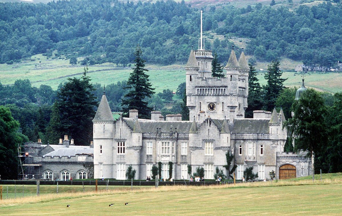 Balmoral Castle GV's