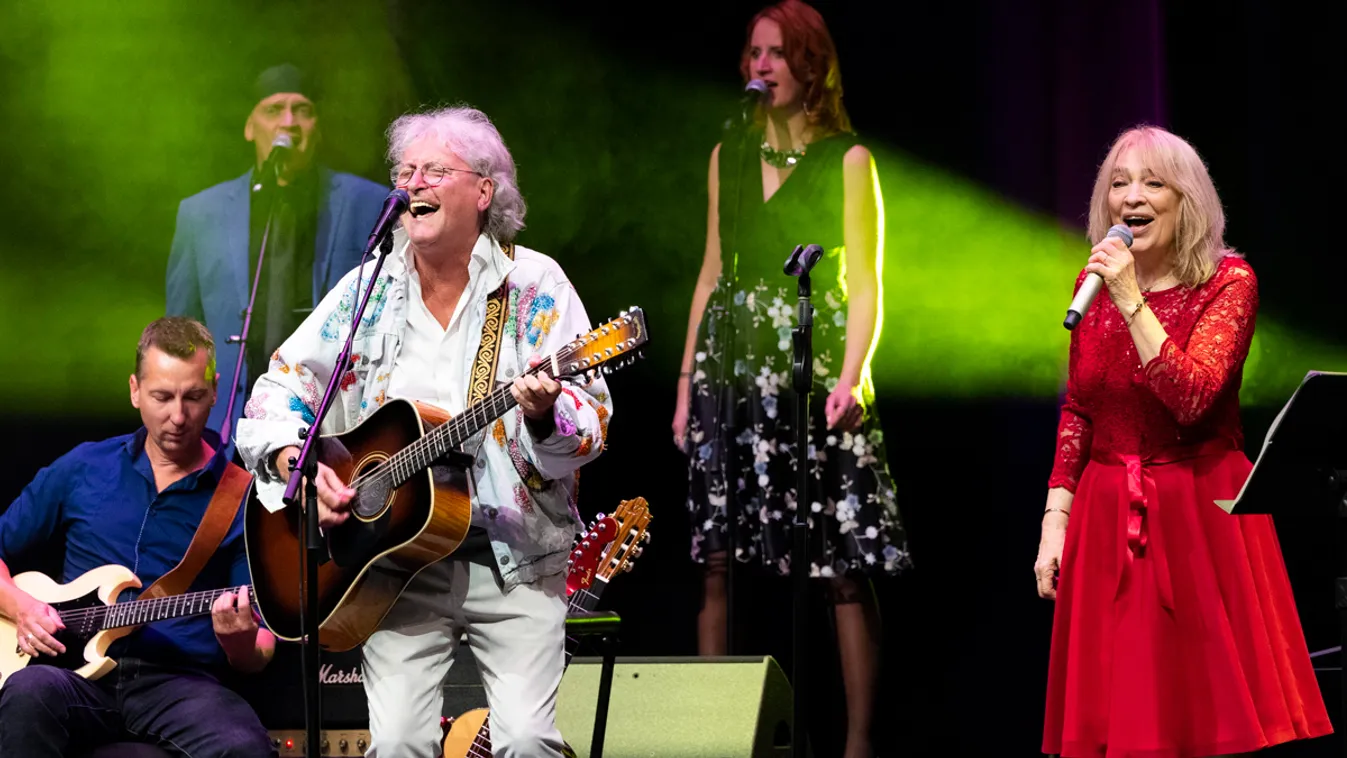 Hihetetlenül megfiatalodott a 77 éves Kovács Kati - Fotó