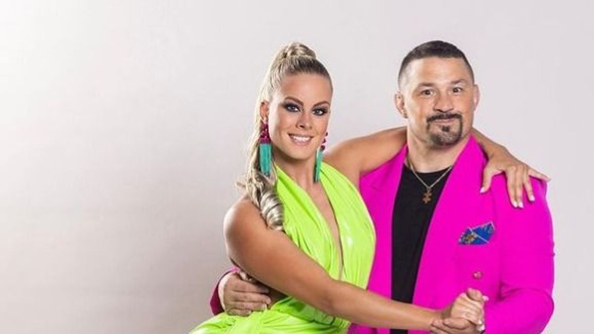 Kőkemény popsit villantott a Dancing with the Stars profi táncosa