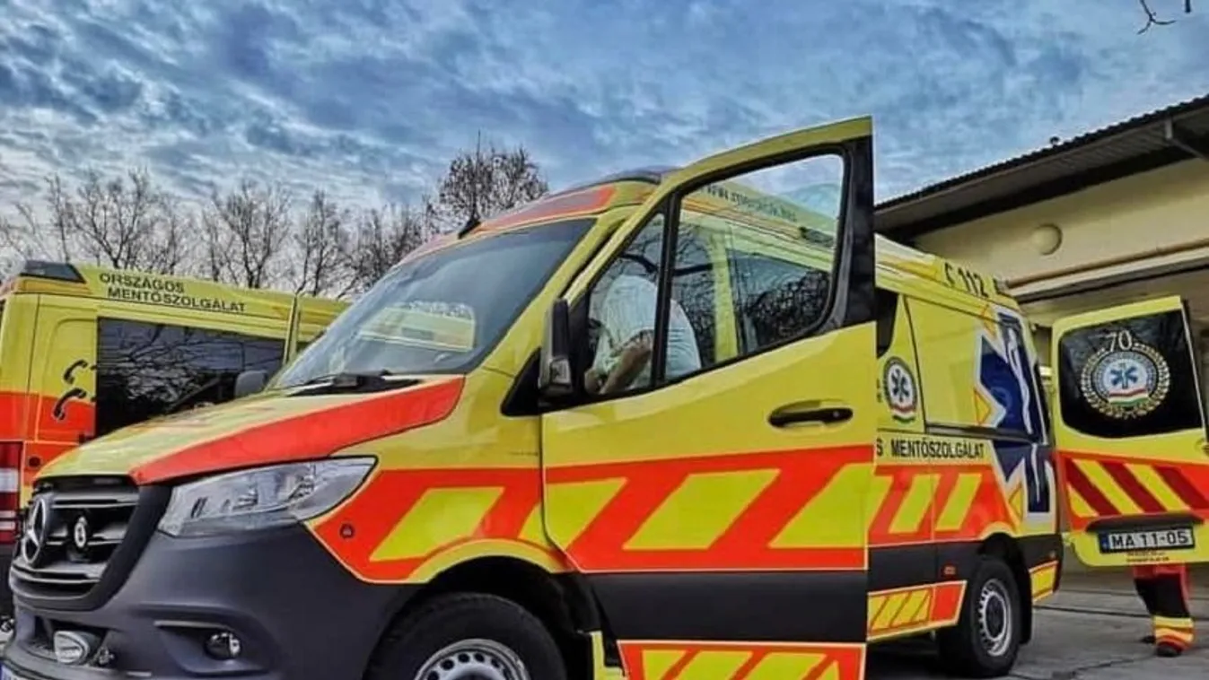 Durva dolog történt az M1-esen, a forgalom is leállt