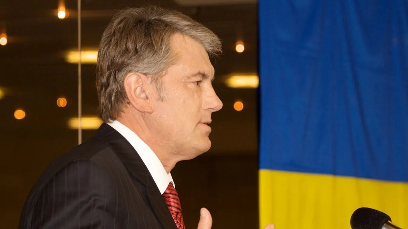 A volt ukrán elnök kitálalt az orosz béketárgyalásokról