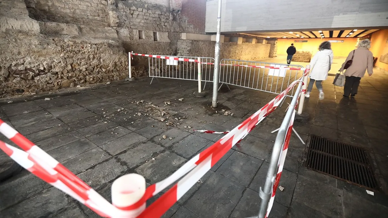 Arasznyi kődarabok potyogtak a Flórián téri felüljáróból