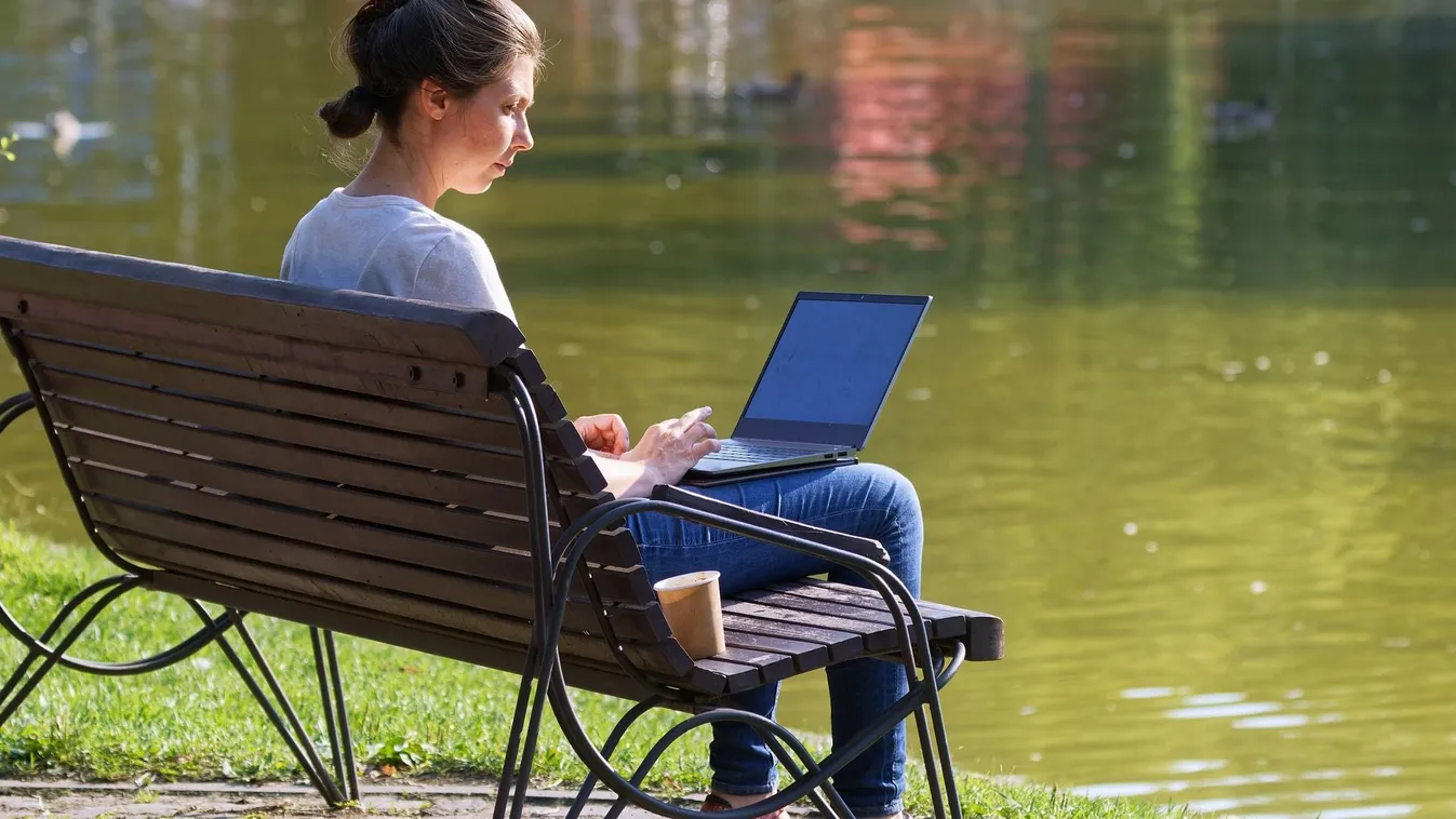 „Minden nap nehezebb” – üzent a megkéselt ikrek anyja