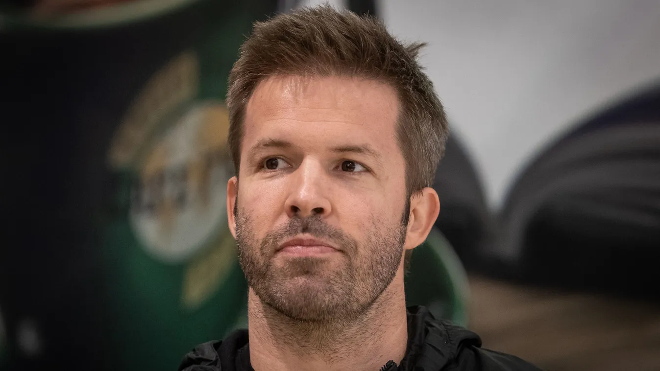 Mindenki Sebestyén Balázst kereste