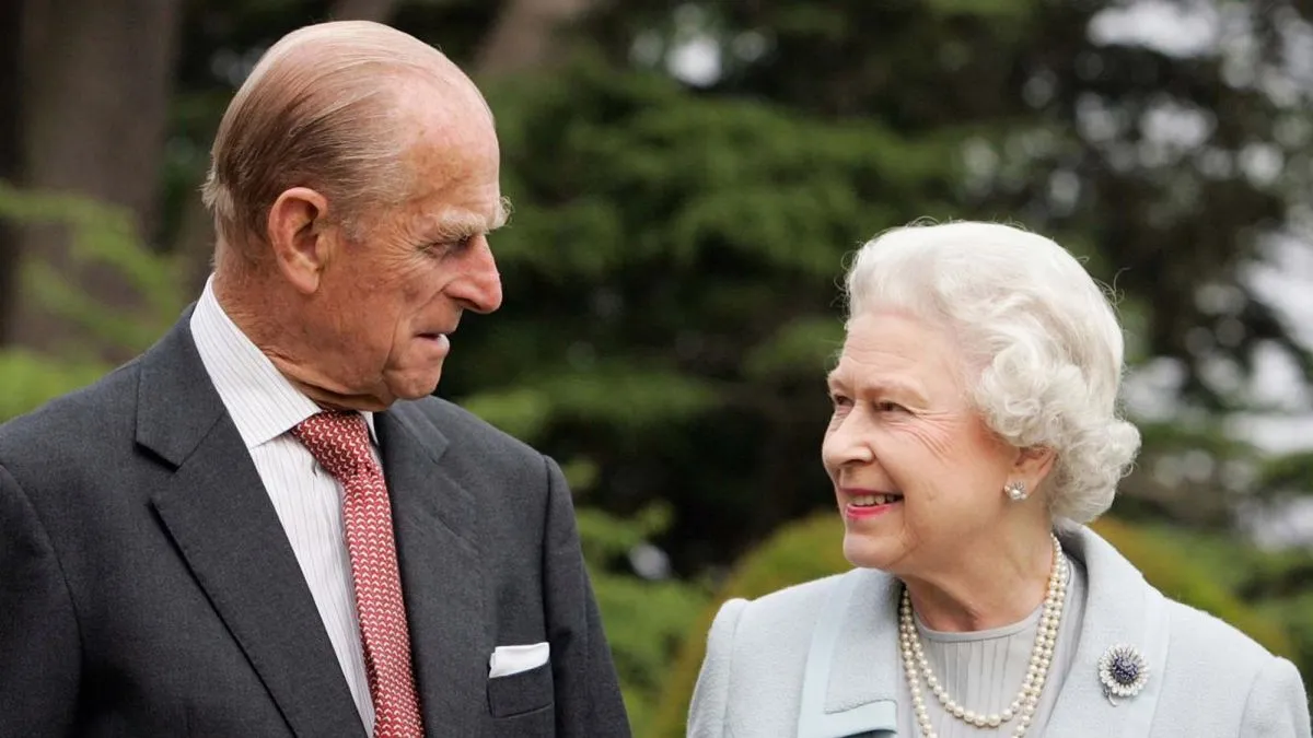 Picture for every year of The Queen's life