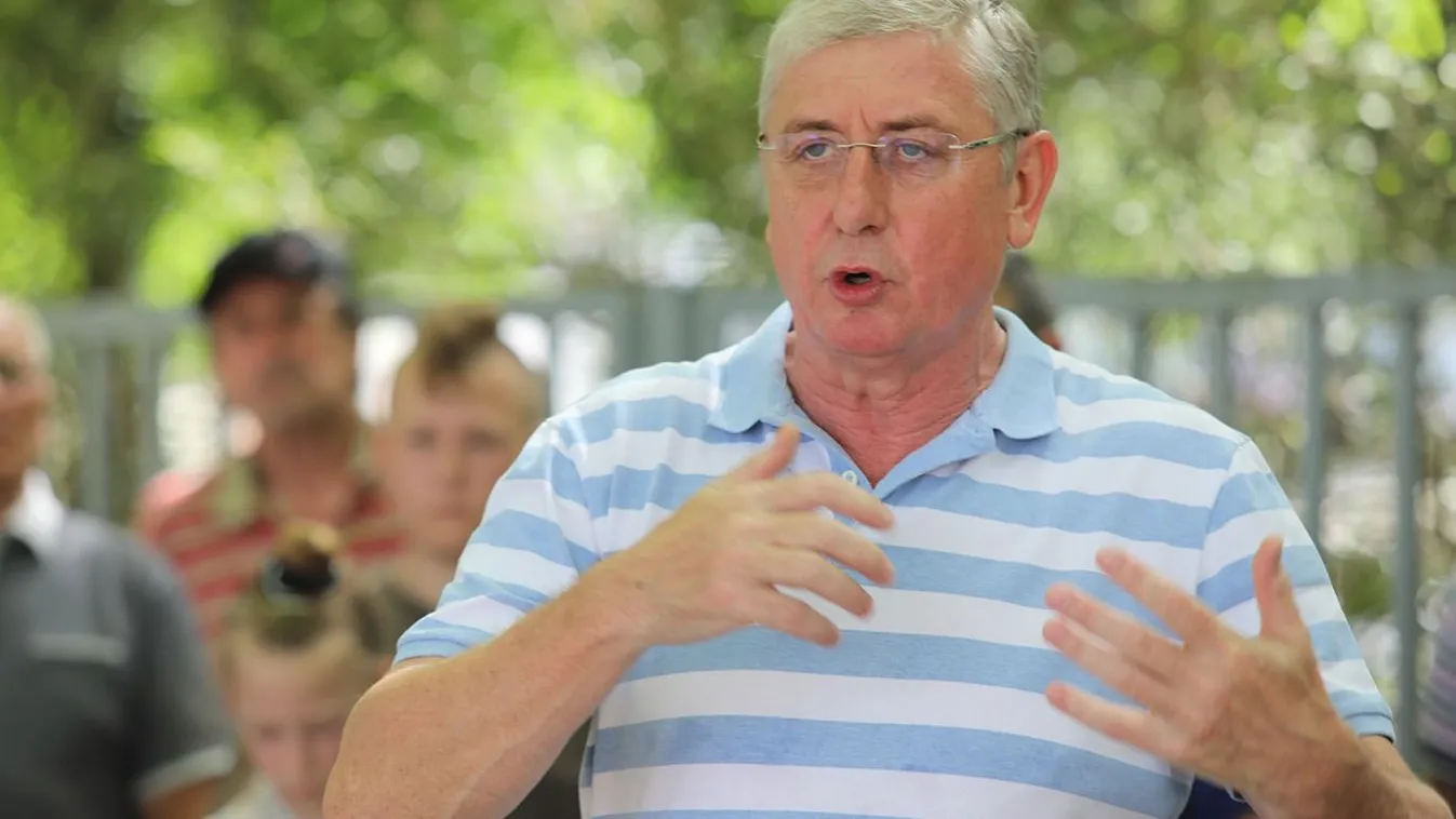 Ez az árnyékkormány lényege