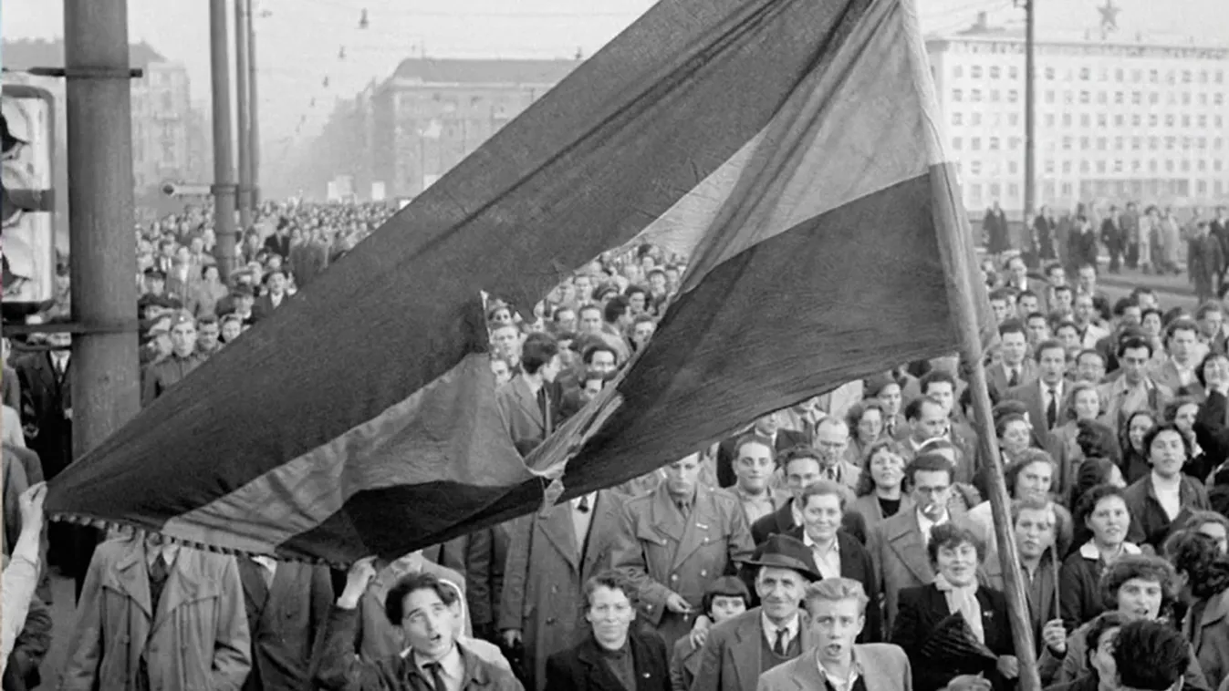 Így készülnek a tévécsatornák október 23-ára