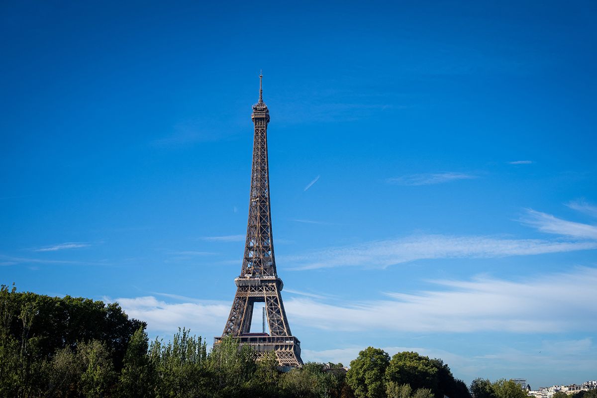 FRANCE - TOUR EIFFEL TOWER ILLUSTRATION