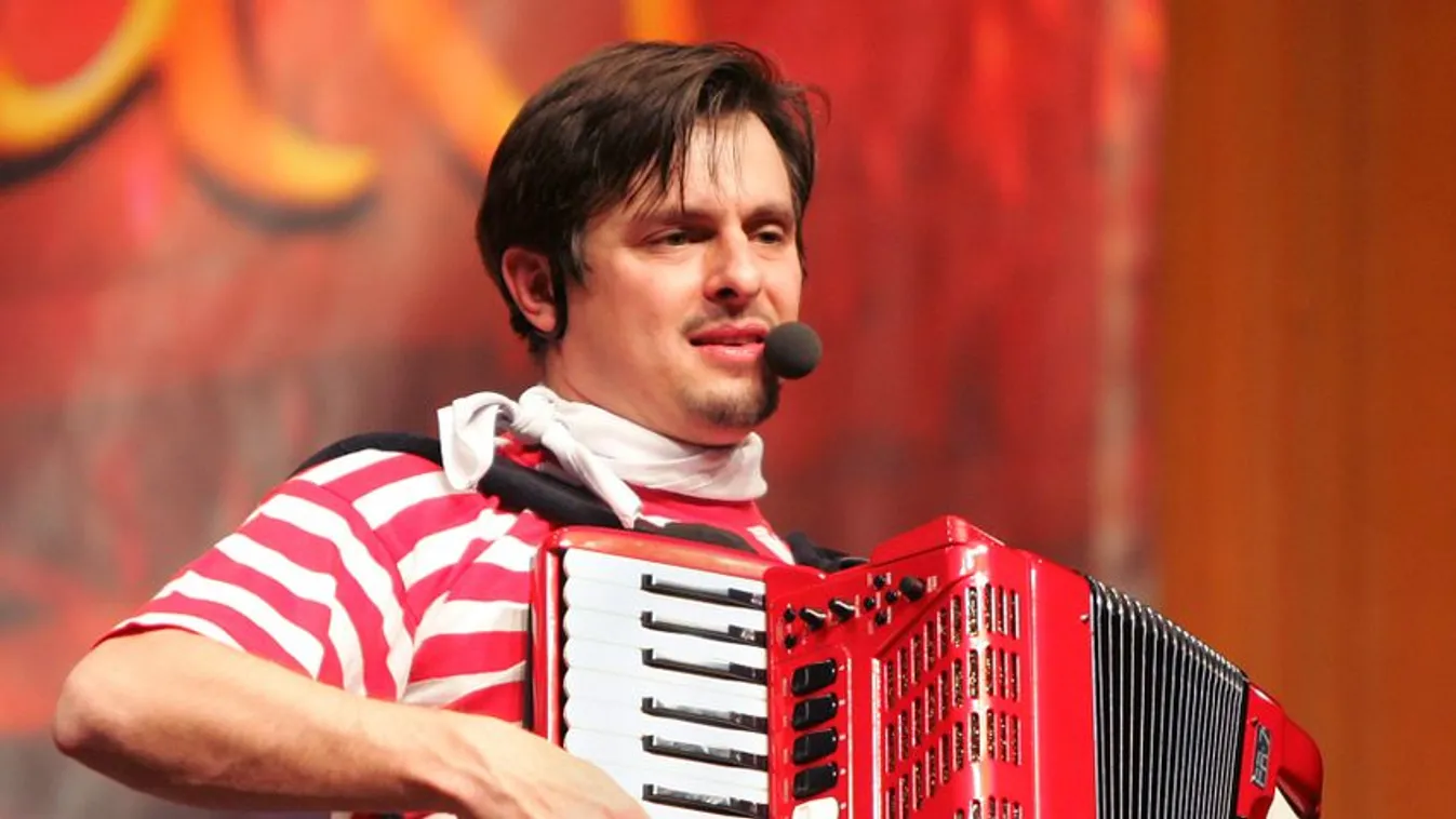 Egy évvel felesége halála után újra szerelmes Márió