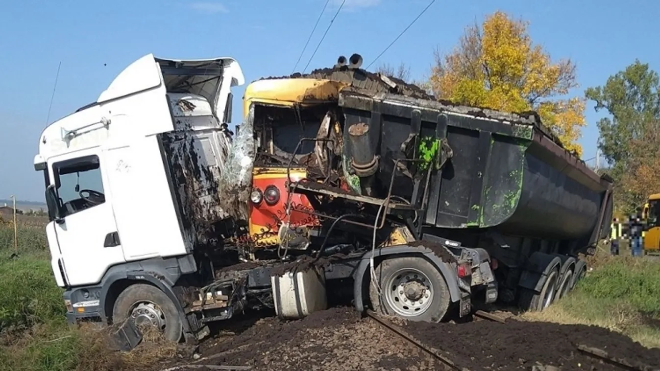 Iklad: Nem volt érvényes jogosítványa a teherautó sofőrjének