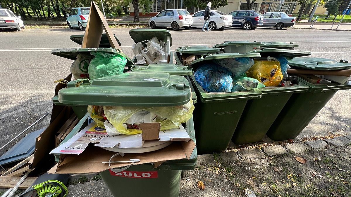 Szemétáradat Budapesten – hihetetlen fotók az egész városból