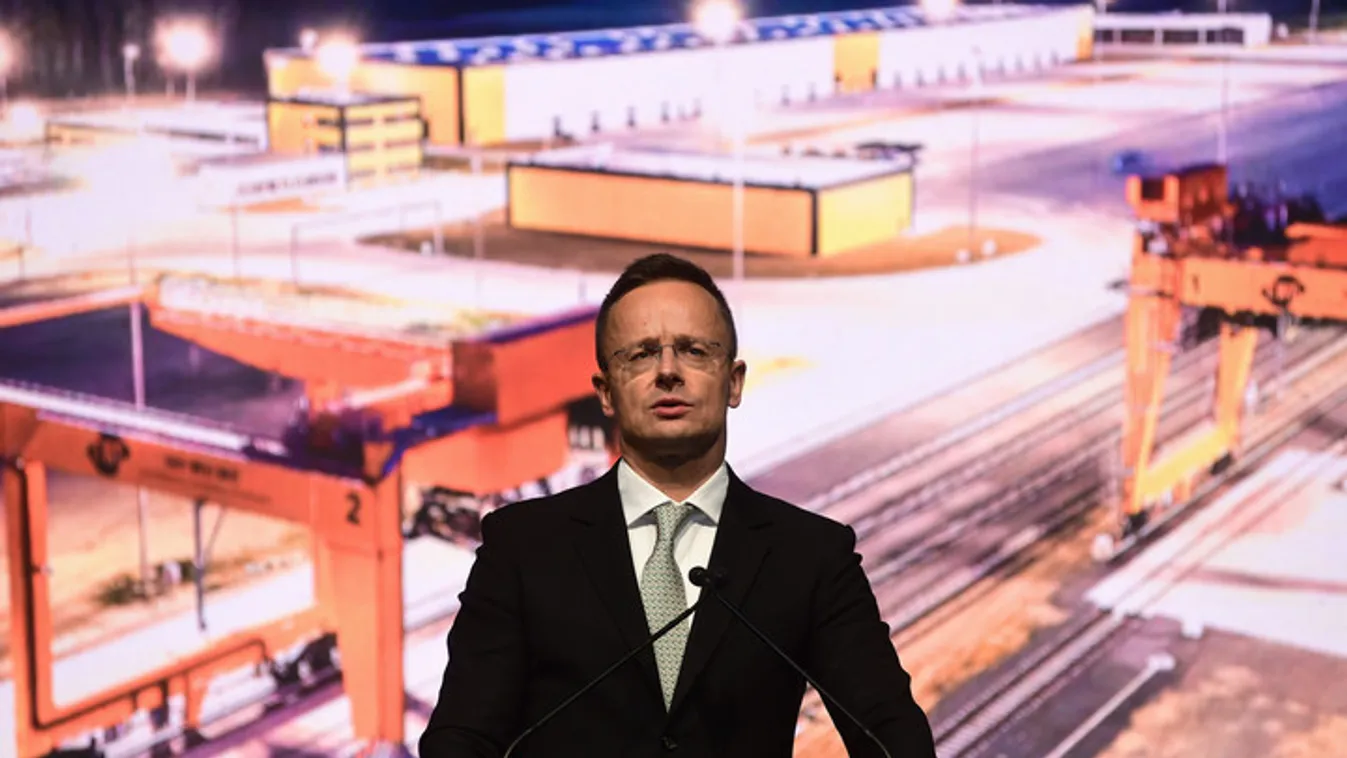 Szijjártó: A fényeslitkei terminálnak nagy szerepe lesz