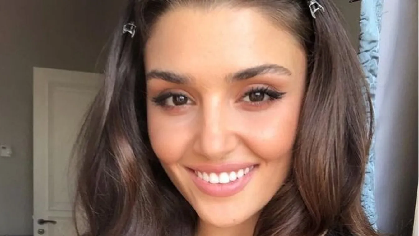 Hoppá! Budapesten kapták le a világhírű sorozatszínésznőt