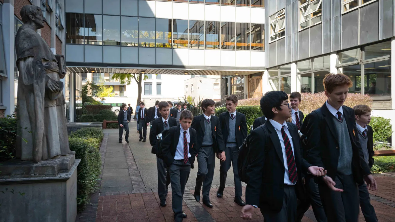 Csődbe mehet brit iskolák 90 százaléka a rezsi miatt