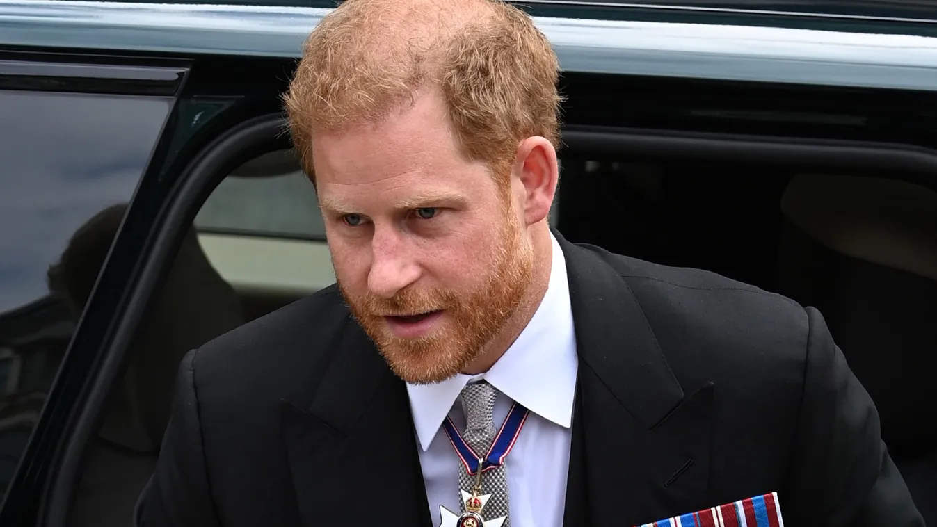 Eddig tartott a gyászidőszak: Harry megint támadásba lendül