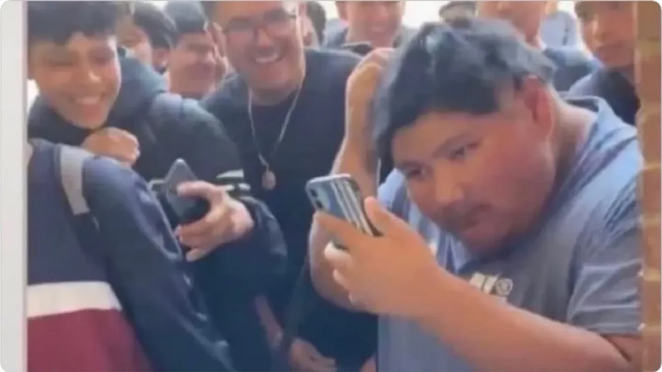 Bántalmazás: leborotváltak egy fiút az osztálytársai