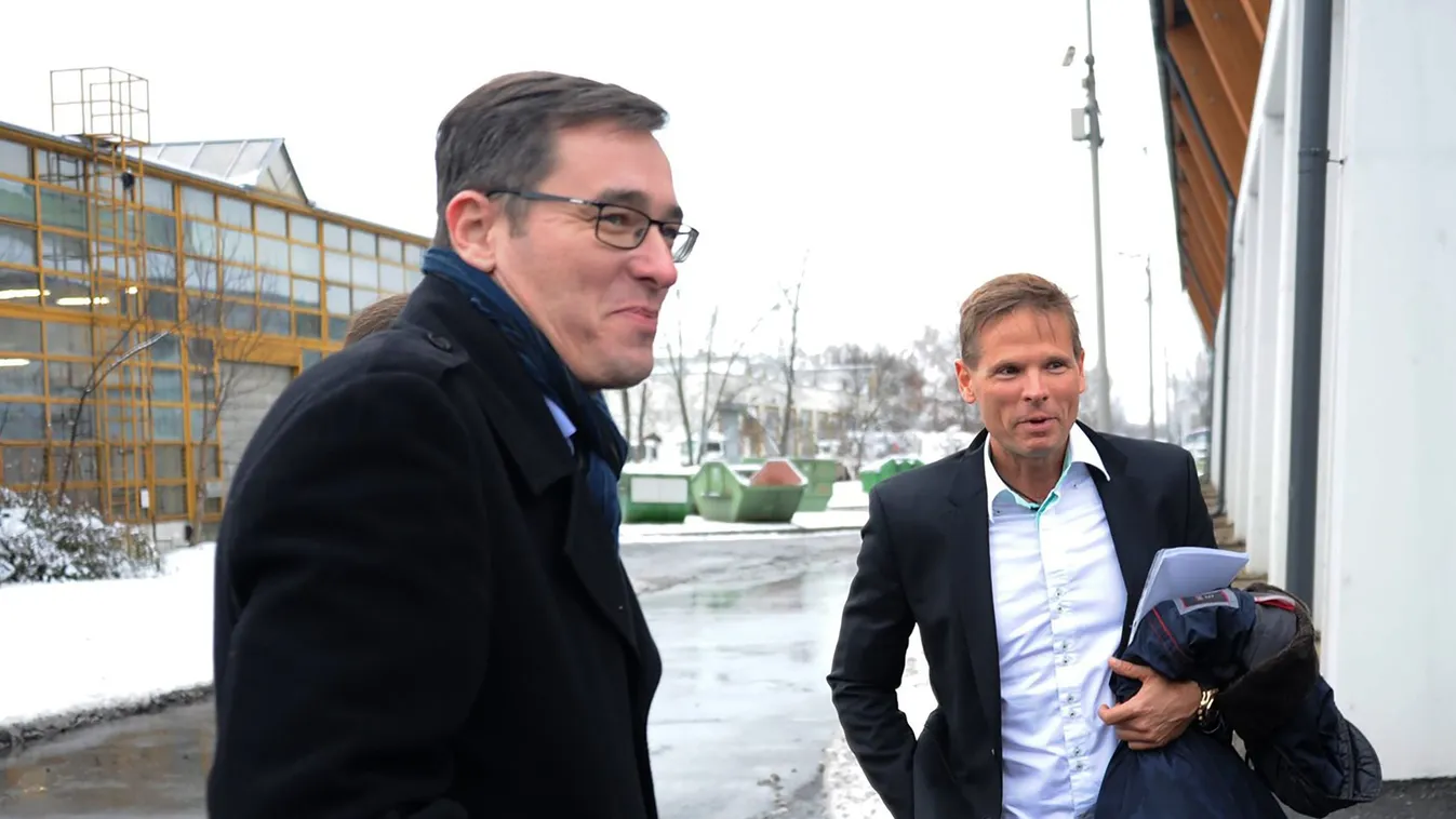  Luxusórában tárgyalt a sztrájkoló kukásokkal Mártha Imre