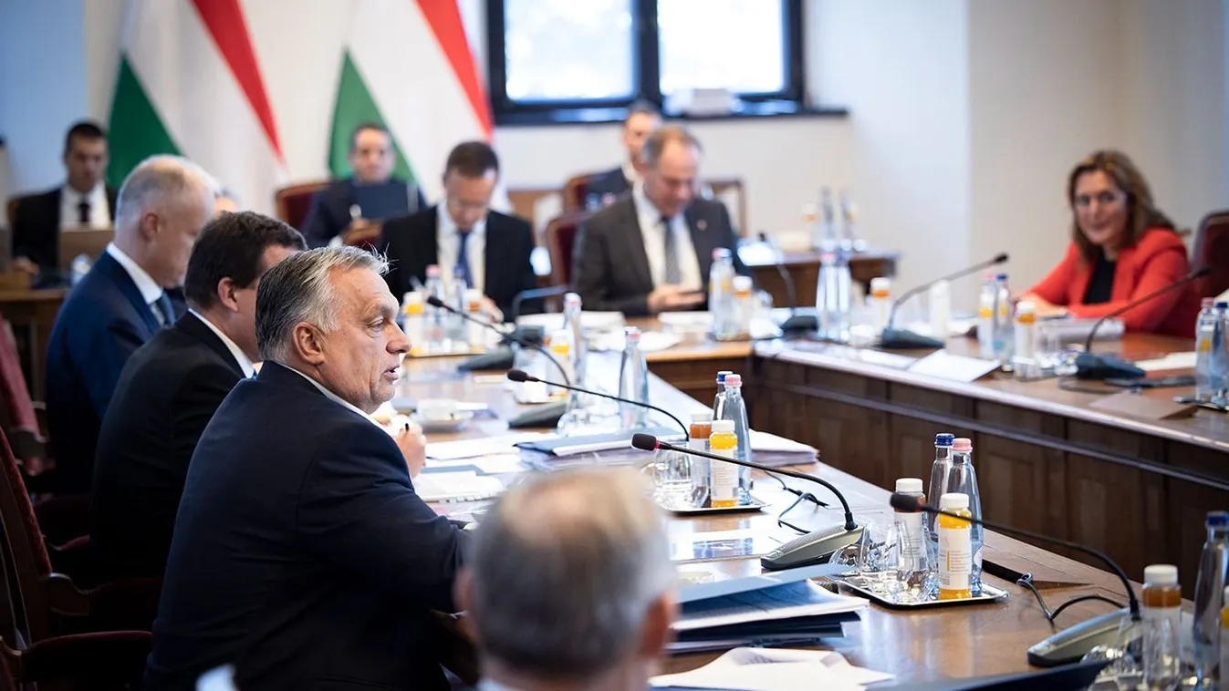 Friss felvételek a szerdai kormányülésről – Videó