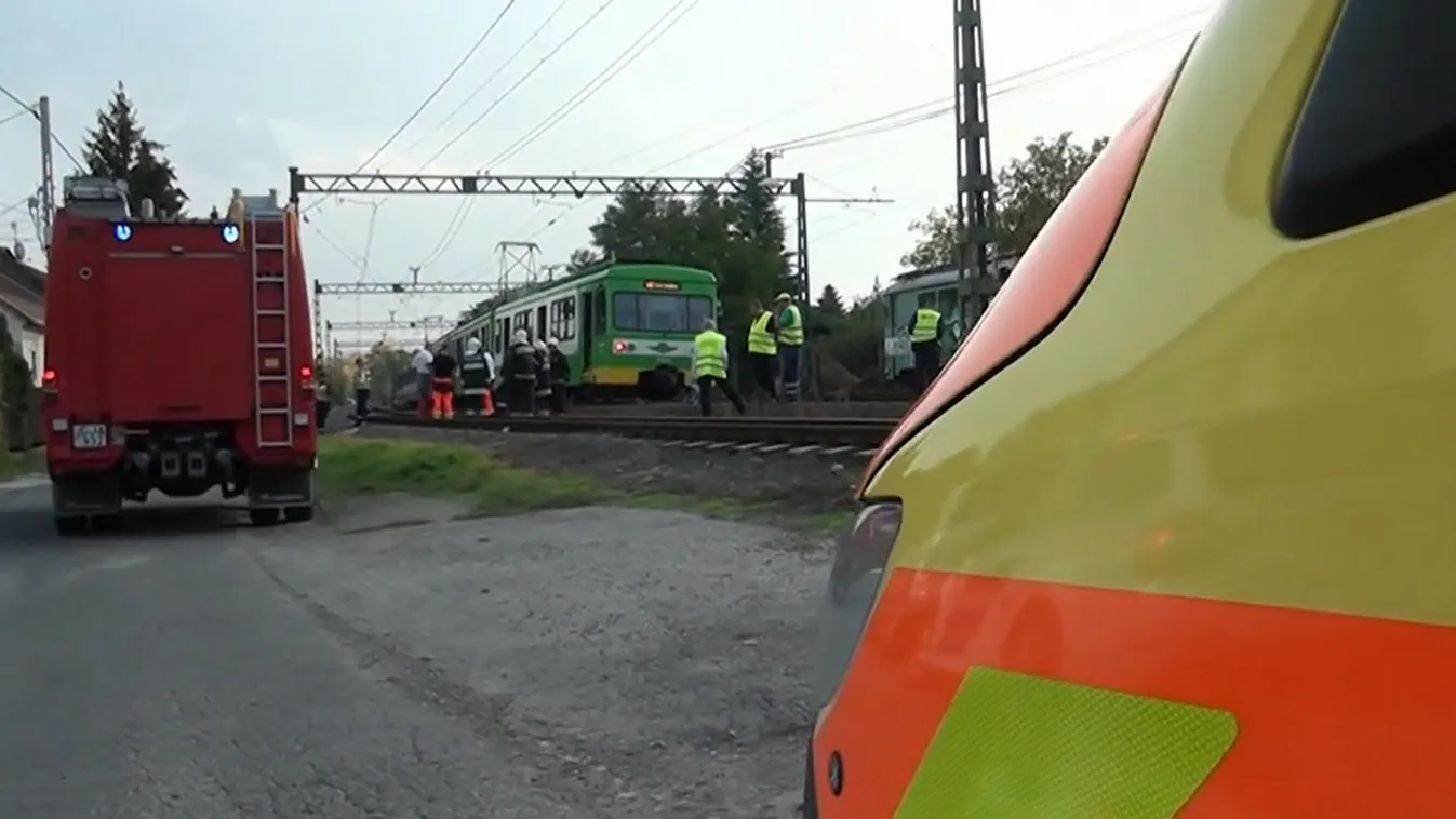 Zenét hallgató 35 éves férfit gázolt el a Hév Budakalásznál