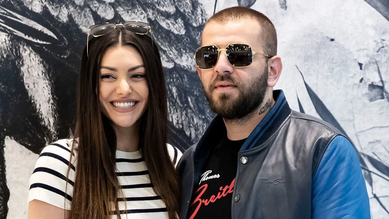 "Szívjam be a jó szádat, babám" - üzente G.w.M a kedvesének