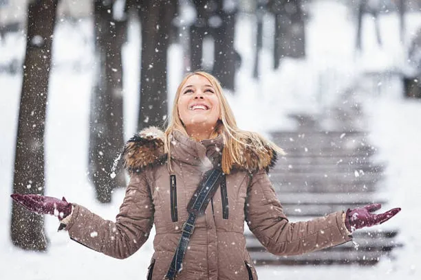 hó, hóesés, havazás, havazik, lány, nő, fiatal, időjárás