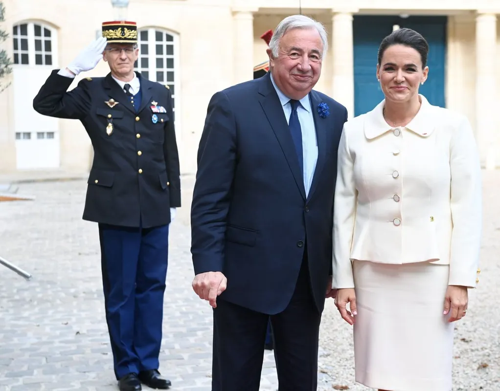 NOVÁK Katalin; LARCHER, Gérard