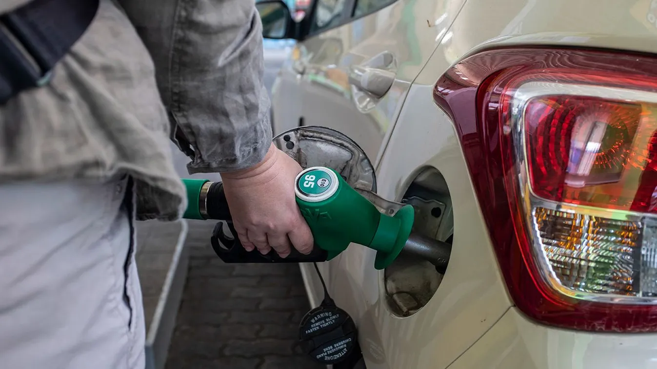 Jelentősen csökkennek a hazai üzemanyagárak a benzinkutakon