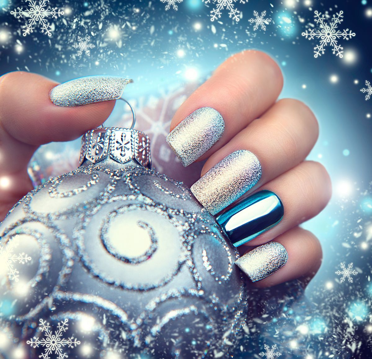 Christmas,Nail,Art,Manicure.,Winter,Holiday,Style,Bright,Manicure,Design.
