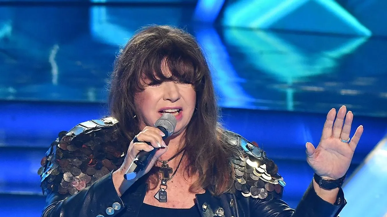 Zalatnay Cini: Rettenetesen izgultam, remegett mindenem