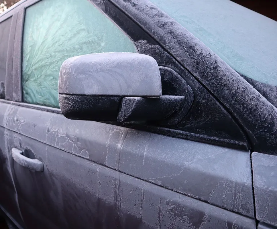 Ice,On,Car.,Frozen,Car,Glass,And,Ice,On,Windscreen