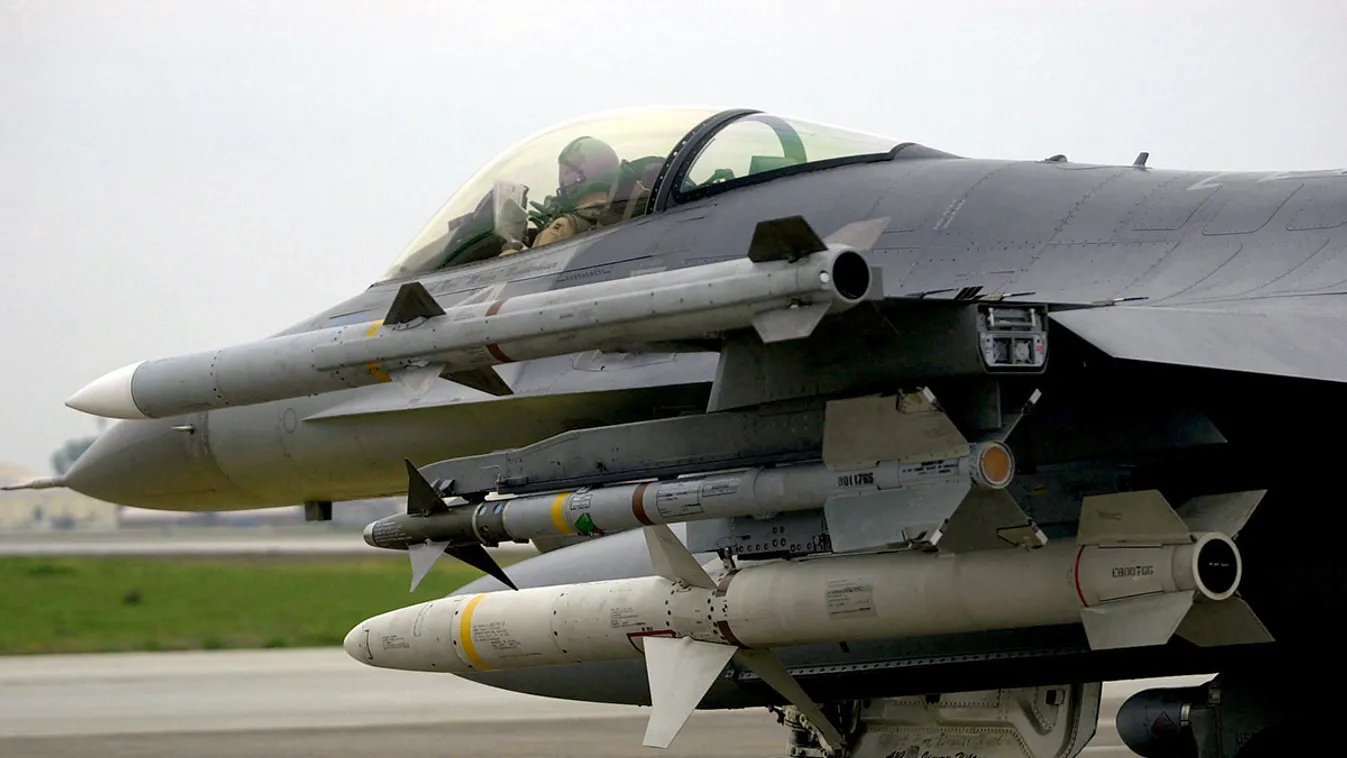 Ukrán lakóházba csapódott az oroszokra lőtt eltévedt rakéta