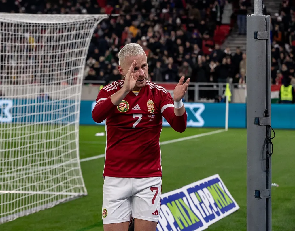 20221120 magar-görög focimeccs fotó: Szabolcs László