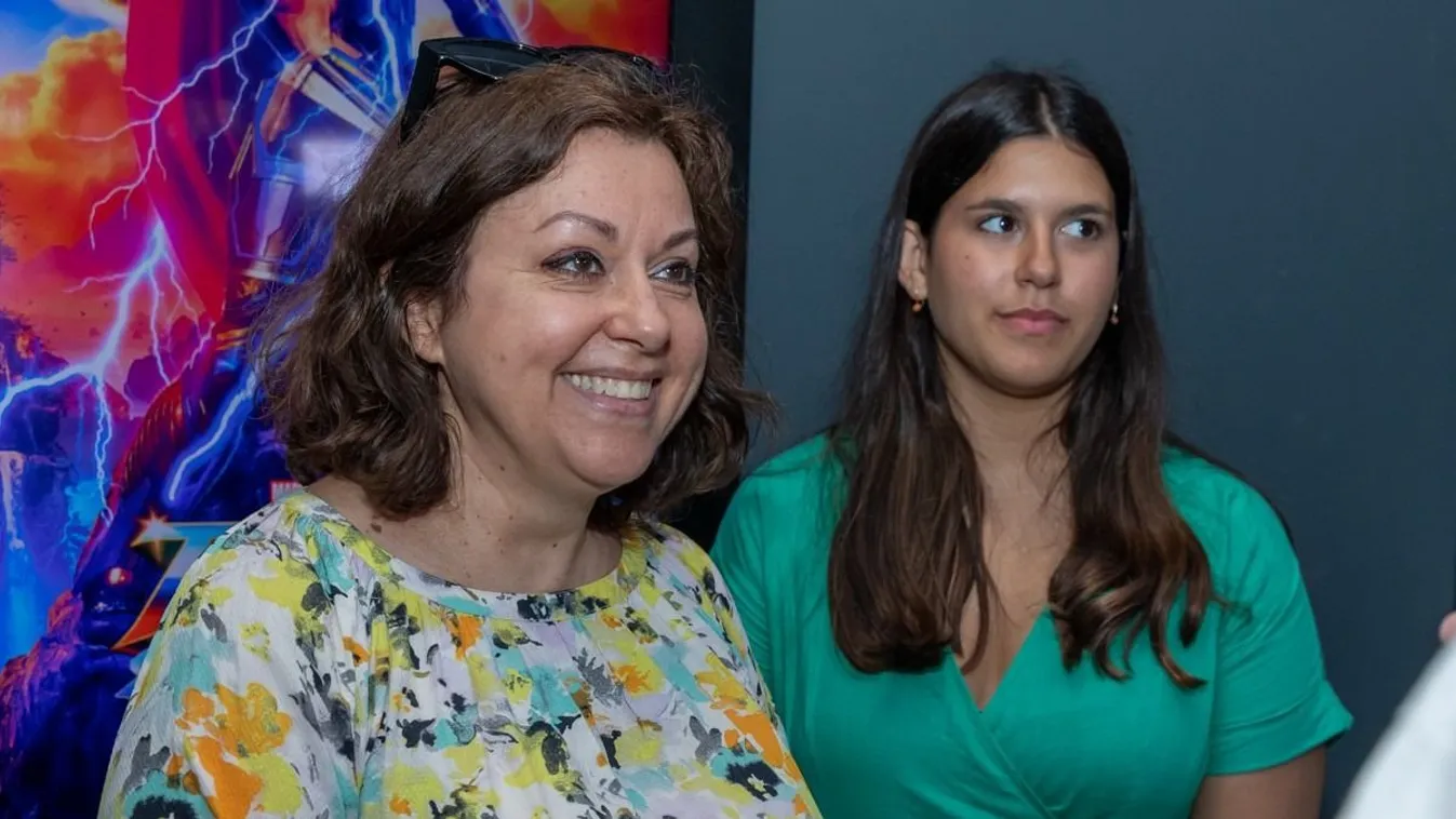 Ezt csinálta Amerikában Erdélyi Mónika és a lánya