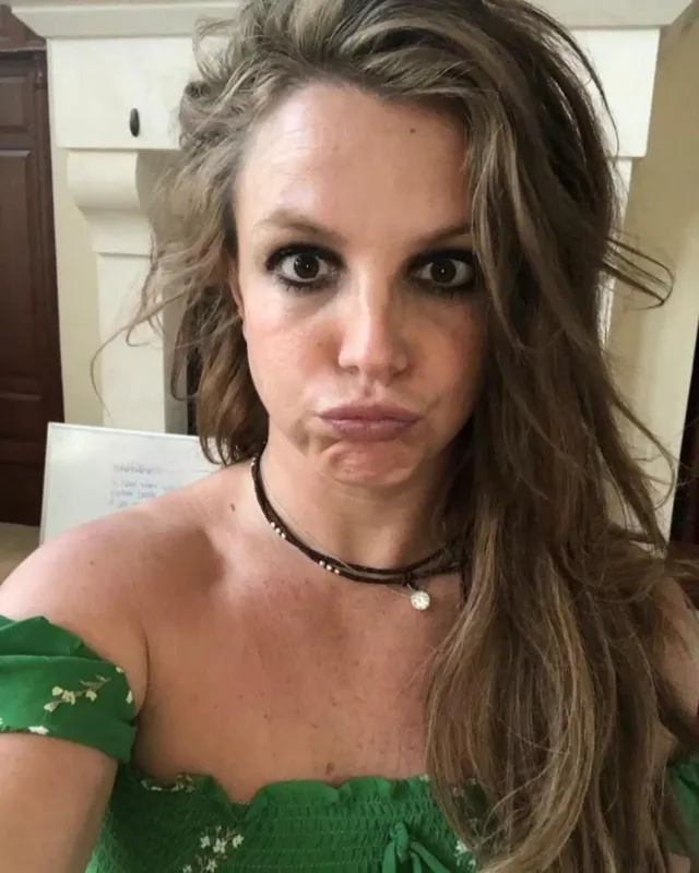 Daily Instagram Posts